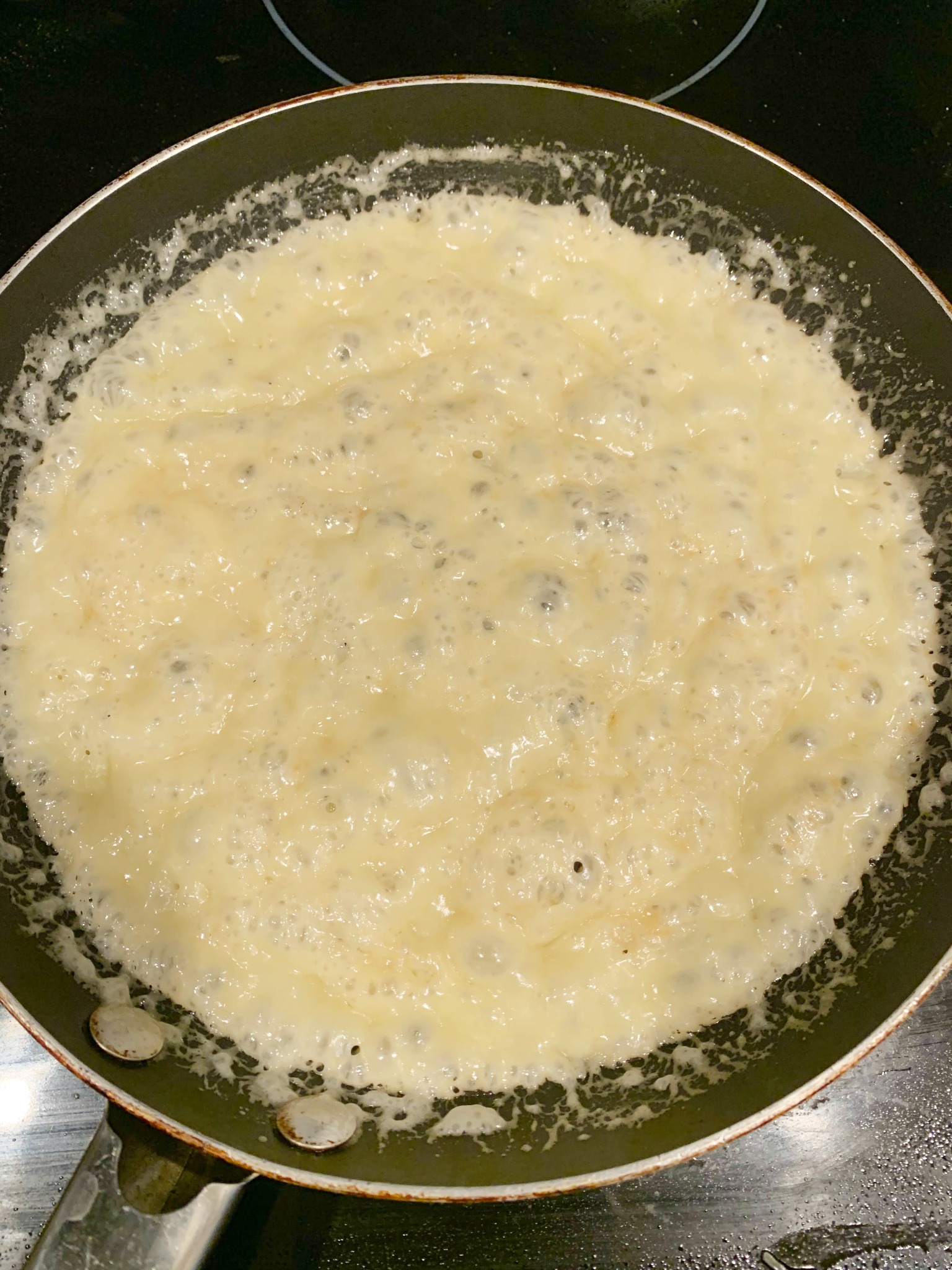 skillet with sugar syrup