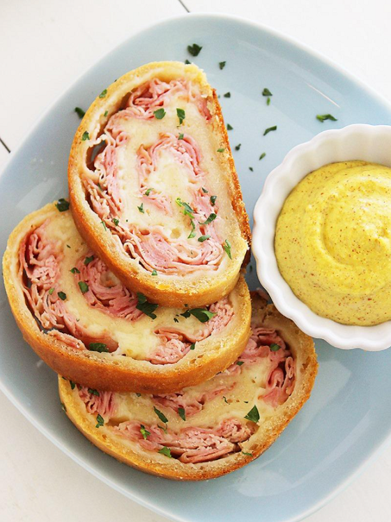 3-Ingredient Ham and Cheese Rollups